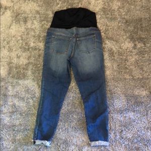 Isabel Maternity by Ingrid & Isabel Jeans - Cropped Distressed Denim Maternity Jegging Isabel Maternity by Ingrid & Isabel Jeans - Cropped Distressed Denim Maternity Jegging